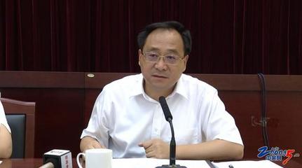 科技中介服務 創新驅動發展的新引擎——市委十二屆六次全會分組討論《工作報告》側記